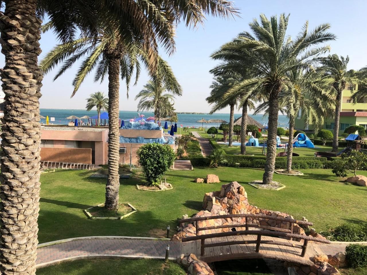 Flamingo Beach Hotel Umm al-Quwain Ngoại thất bức ảnh